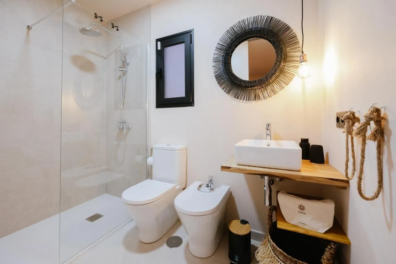Essea Living Tindaya With Heated Pool Vila