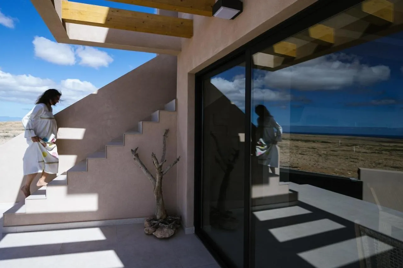Essea Living Tindaya With Heated Pool Vila